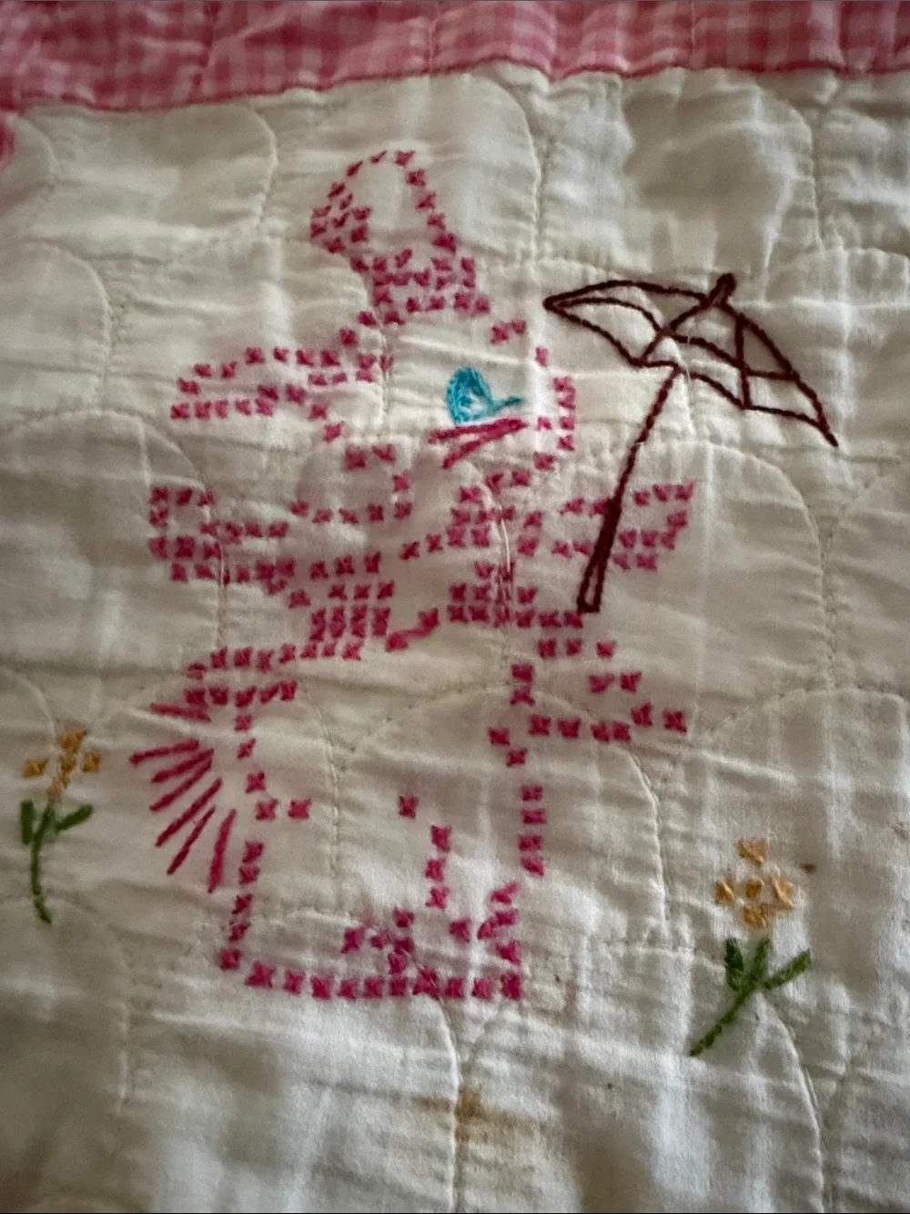 Pink and White Embroidered Baby Quilt - Cute Animal Patchwork handmade vintage